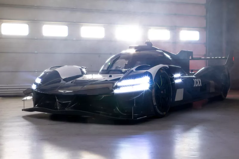Jacky Ickx, Genesis Magma Racing Genesis
