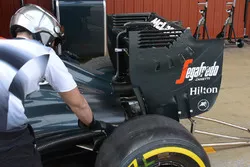 McLaren MP4-31 rear wing