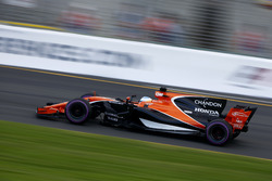Фернандо Алонсо, McLaren MCL32