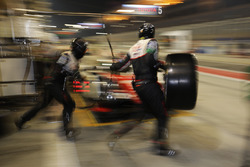 #5 Toyota Racing, Toyota TS050 Hybrid: Sébastien Buemi, Kazuki Nakajima, Anthony Davidson