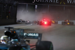 Sebastian Vettel, Ferrari SF70H in reverse after hitting the wall