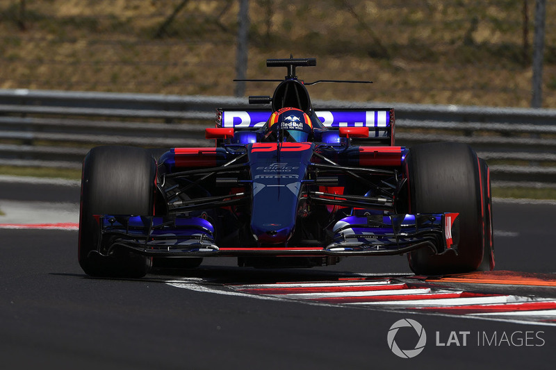 9. Carlos Sainz Jr., Scuderia Toro Rosso STR12