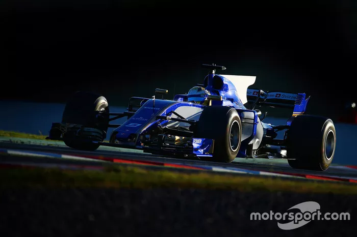 9: Marcus Ericsson, Sauber C36, 1:21.824, supersofts, day 3 (198 laps)