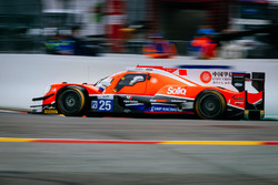 №25 CEFC Manor TRS Racing Oreca 07 Gibson: Роберто Гонсалес, Симон Труммер, Виталий Петров