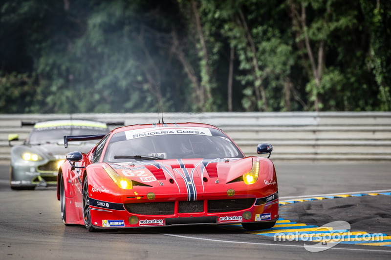 26e: (GTE AM-winnaar) #62 Scuderia Corsa Ferrari 458 Italia: Bill Sweedler, Jeff Segal, Townsend Bell