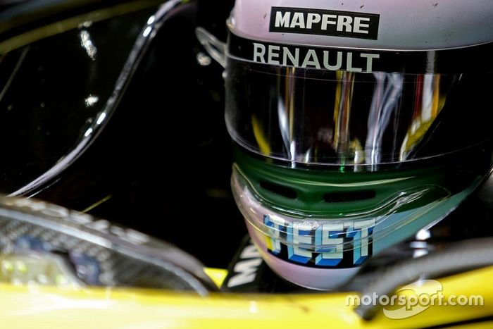 Casco de pruebas de Daniel Ricciardo, Renault F1 Team