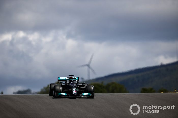 Lewis Hamilton, Mercedes W12