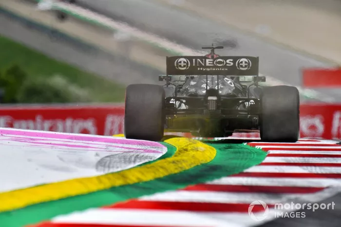 Lewis Hamilton, Mercedes W12