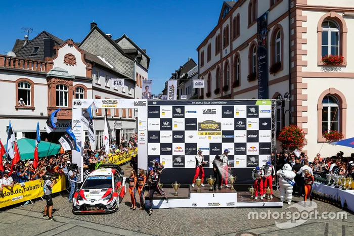 Ott Tanak, Martin Järveoja, Toyota Gazoo Racing, Thierry Neuville, Nicolas Gilsoul, Hyundai Motorsport, Esapekka Lappi, Janne Ferm, Toyota Yaris WRC, Toyota Gazoo Racing