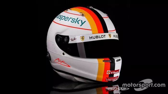 El casco de Sebastian Vettel en honor a Michael Schumacher para el GP de Eifel F1