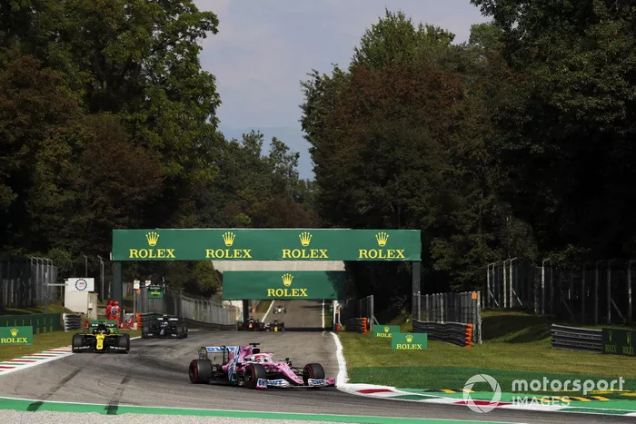 Sergio Pérez, Racing Point RP20, Daniel Ricciardo, Renault F1 Team R.S.20, Valtteri Bottas, Mercedes F1 W11