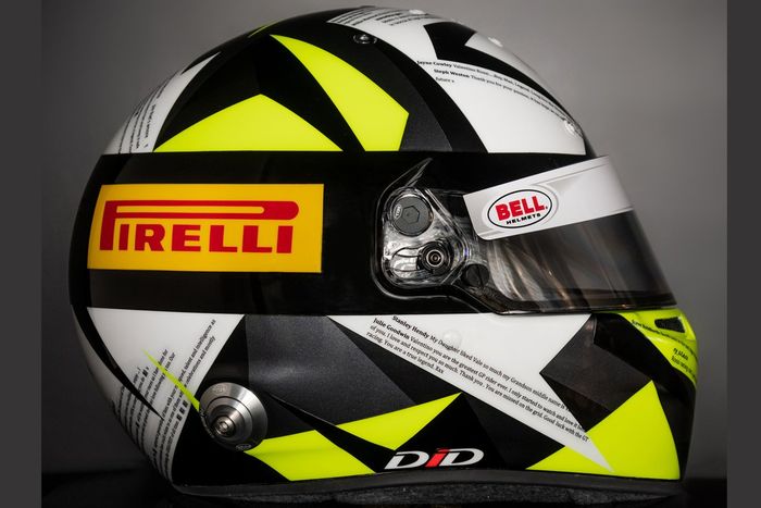 Casco Pirelli especial para Valentino Rossi para Misano 