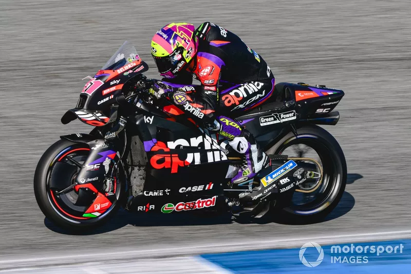 Aleix Espargaro, Aprilia Racing