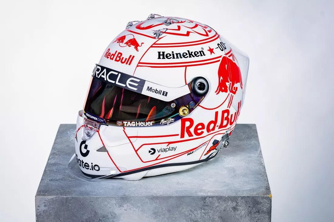マックス・フェルスタッペン、F1日本GP特別ヘルメットデザイン F1