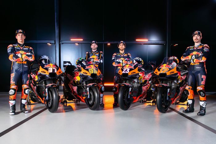 Pedro Acosta, Brad Binder, Red Bull KTM Factory Racing, Enea Bastianini, Maverick Viñales, Red Bull KTM Tech3