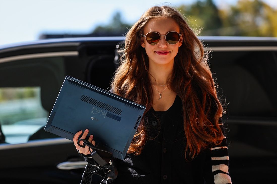 Lily Zneimer, dziewczyna Oscara Piastriego, McLaren