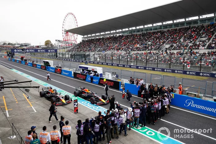 Sergio Perez, Red Bull Racing RB20, Max Verstappen, pole man, Red Bull Racing RB20