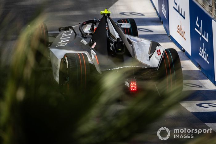 Nick Cassidy, Jaguar TCS Racing, Jaguar I-TYPE 6 