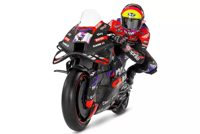 Aleix Espargaro, Aprilia Racing