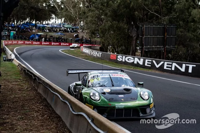 #912 Absolute Racing Porsche GT3 R: Dirk Werner, Matteo Cairoli, Thomas Preining  