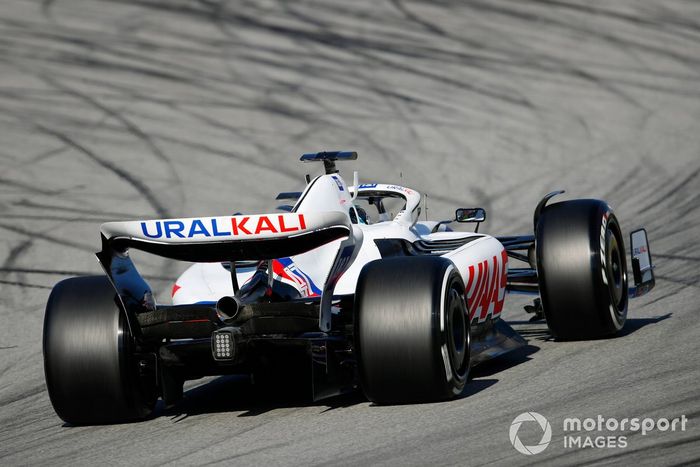 Mick Schumacher, Haas VF-22