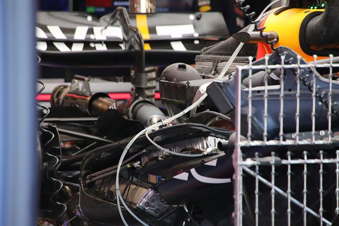 Red Bull Racing RB20 detalles técnicos