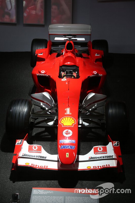 Виставка "Міхаелю 50" у музеї Ferrari