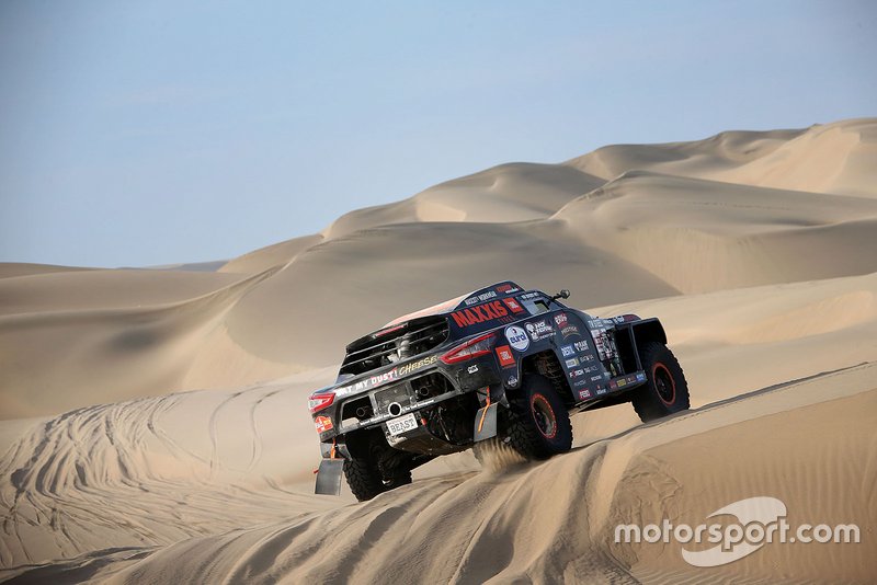 #347 Maxxis Dakar Team: Tim Coronel, Tom Coronel