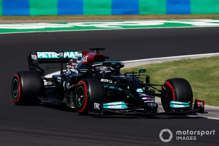 Lewis Hamilton, Mercedes W12