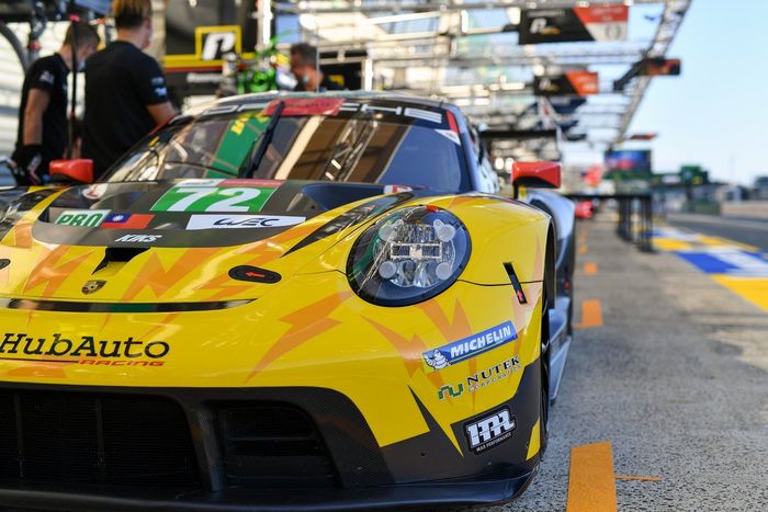 #72 Hub Auto Racing Porsche 911 RSR - 19 LMGTE Pro, Dries Vanthoor, Alvaro Parente, Maxime Martin