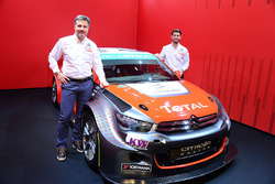 Yvan Muller and Jose Maria Lopez with the Citroën C-Elysee WTCC, Citroën World Touring Car team 2016
