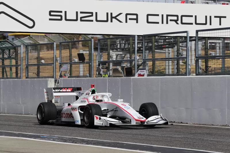 Tadasuke Makino, DOCOMO TEAM DANDELION RACING