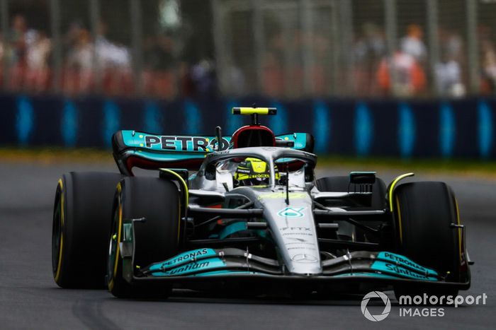 Lewis Hamilton, Mercedes W13