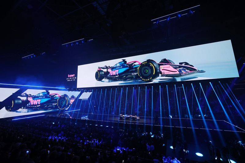 アルパイン A525 