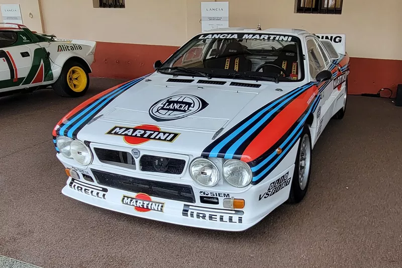 Lancia 037