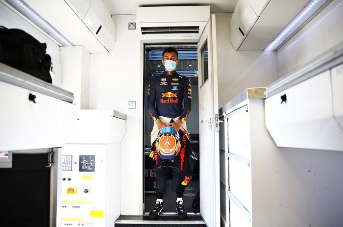 Alex Albon, Red Bull Racing