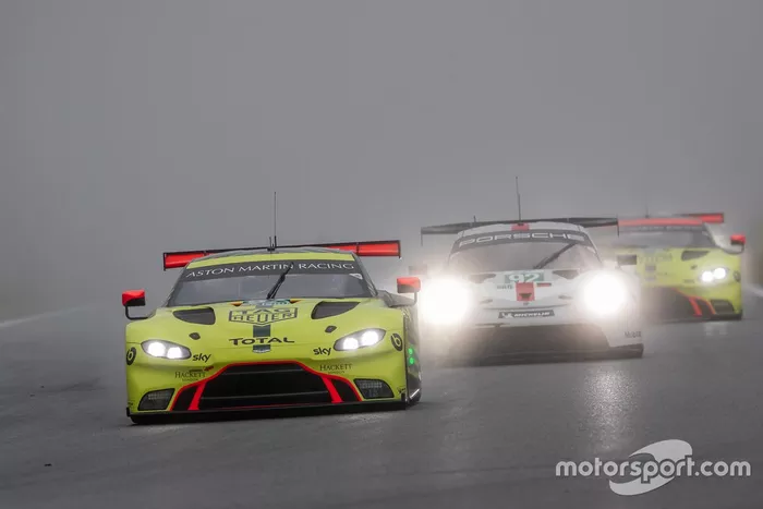 #97 ASTON MARTIN RACING - Aston Martin Vantage AMR: Alexander Lynn, Maxime Martin