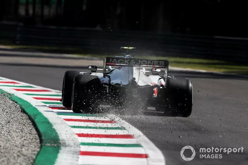 Kevin Magnussen, Haas VF-20