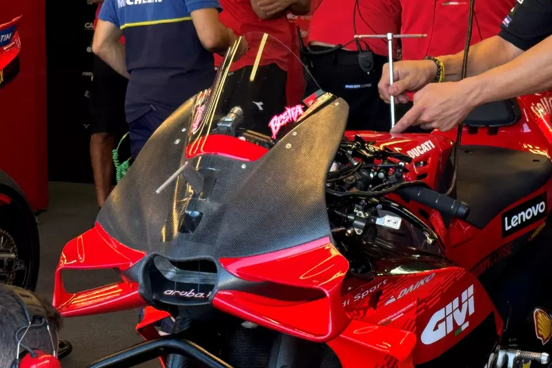 Ducati Team bike detail