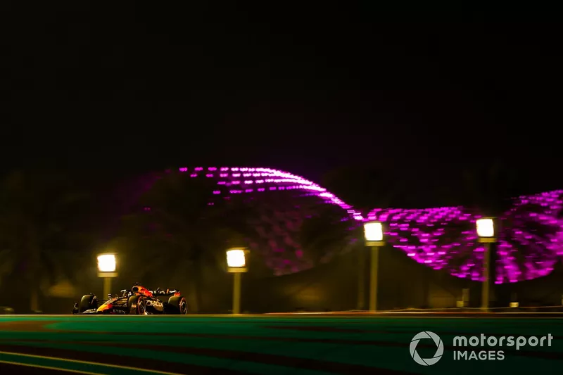 Max Verstappen, Red Bull Racing RB18