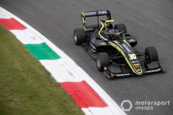 Felipe Drugovich, Carlin Buzz Racing