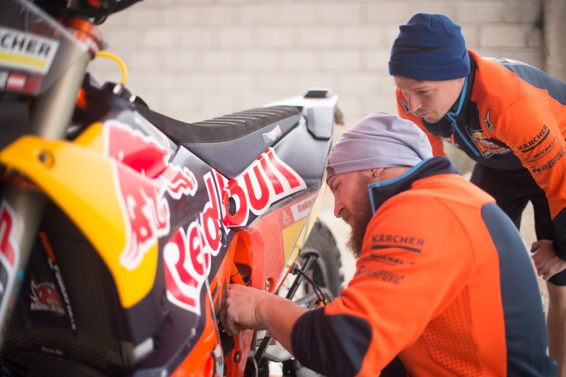 KTM mechanics