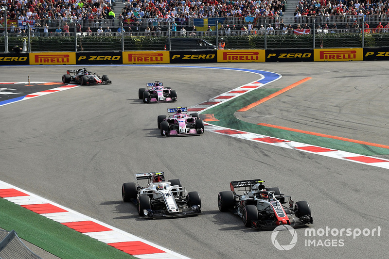 Kevin Magnussen, Haas F1 Team VF-18 and Charles Leclerc, Sauber C37