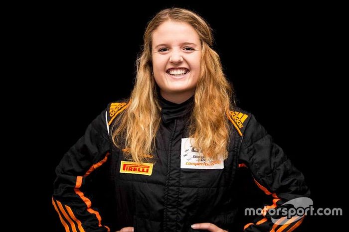 Caitlin Wood (Blancpain GT)