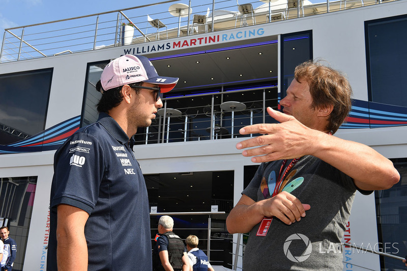 Sergio Perez, Force India y Michael Schmidt, periodísta