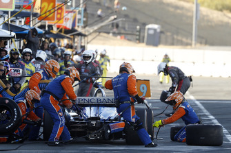 Scott Dixon, Chip Ganassi Racing Honda au stand