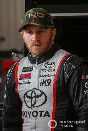 Jeffrey Earnhardt, Gaunt Brothers Racing, Toyota Camry Xtreme Concepts / iK9