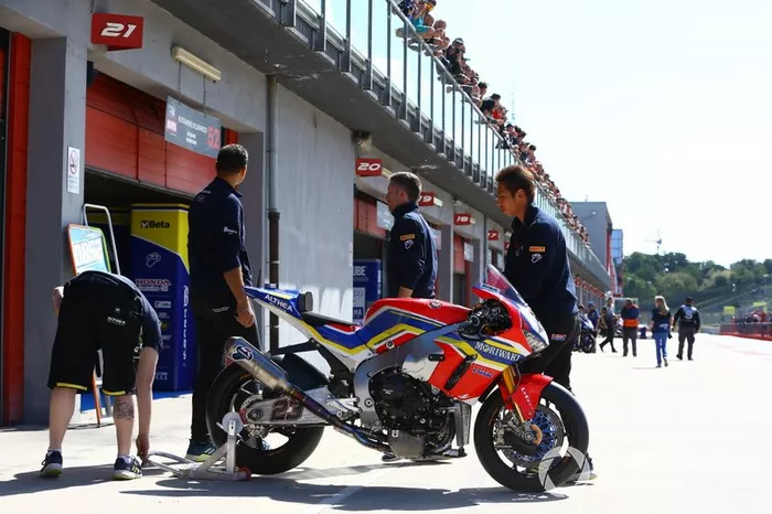 Ryuichi Kiyonari, Honda WSBK Team 