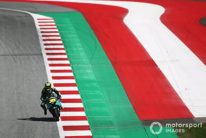 Cal Crutchlow, Petronas Yamaha SRT