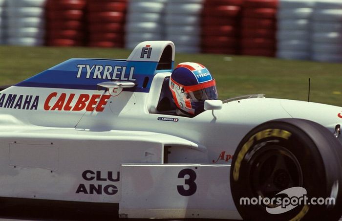 ONYX TYRELL YAMAHA 022 片山右京 片山右京「ティレル022」限定1000台、予約受付中- F速公式サイト -